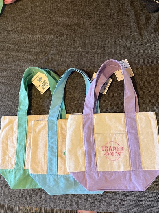 Trader Joe'S Handbags - Trader Joe's Lavender Canvas Tote Bag with Pastel Purple Accents